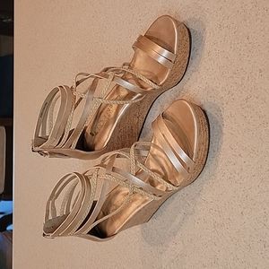 Gold Wedge - Kookaburra by UGG